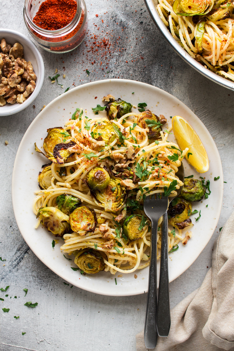 Roasted brussel sprout pasta - Lazy Cat Kitchen