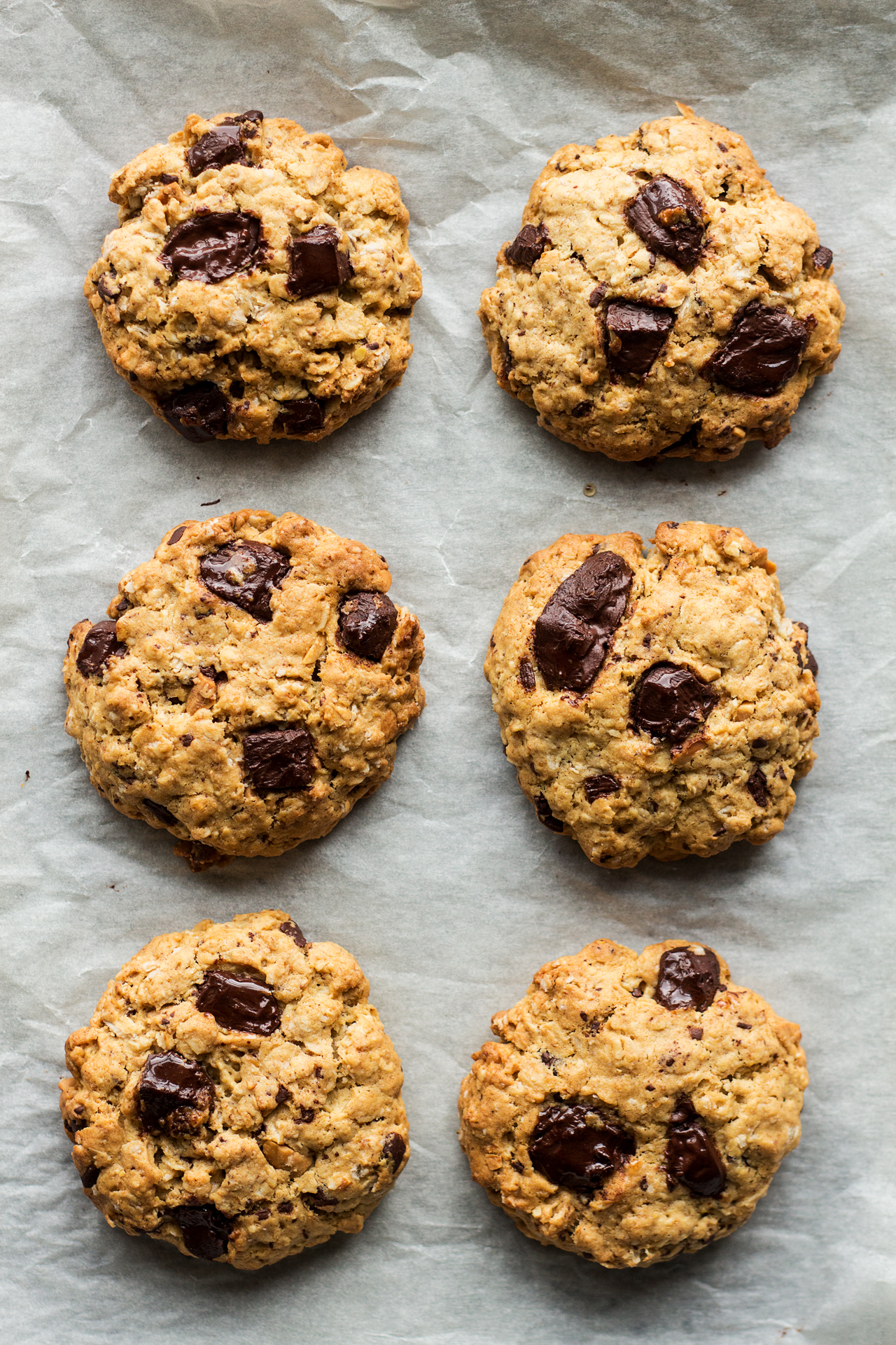vegan oat cookies tray