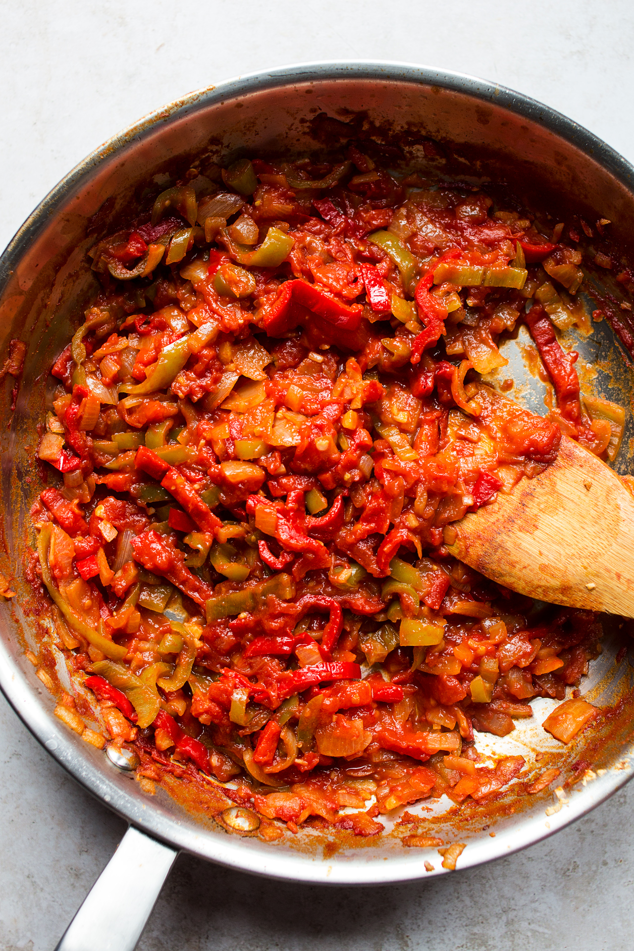 vegan menemen sauce