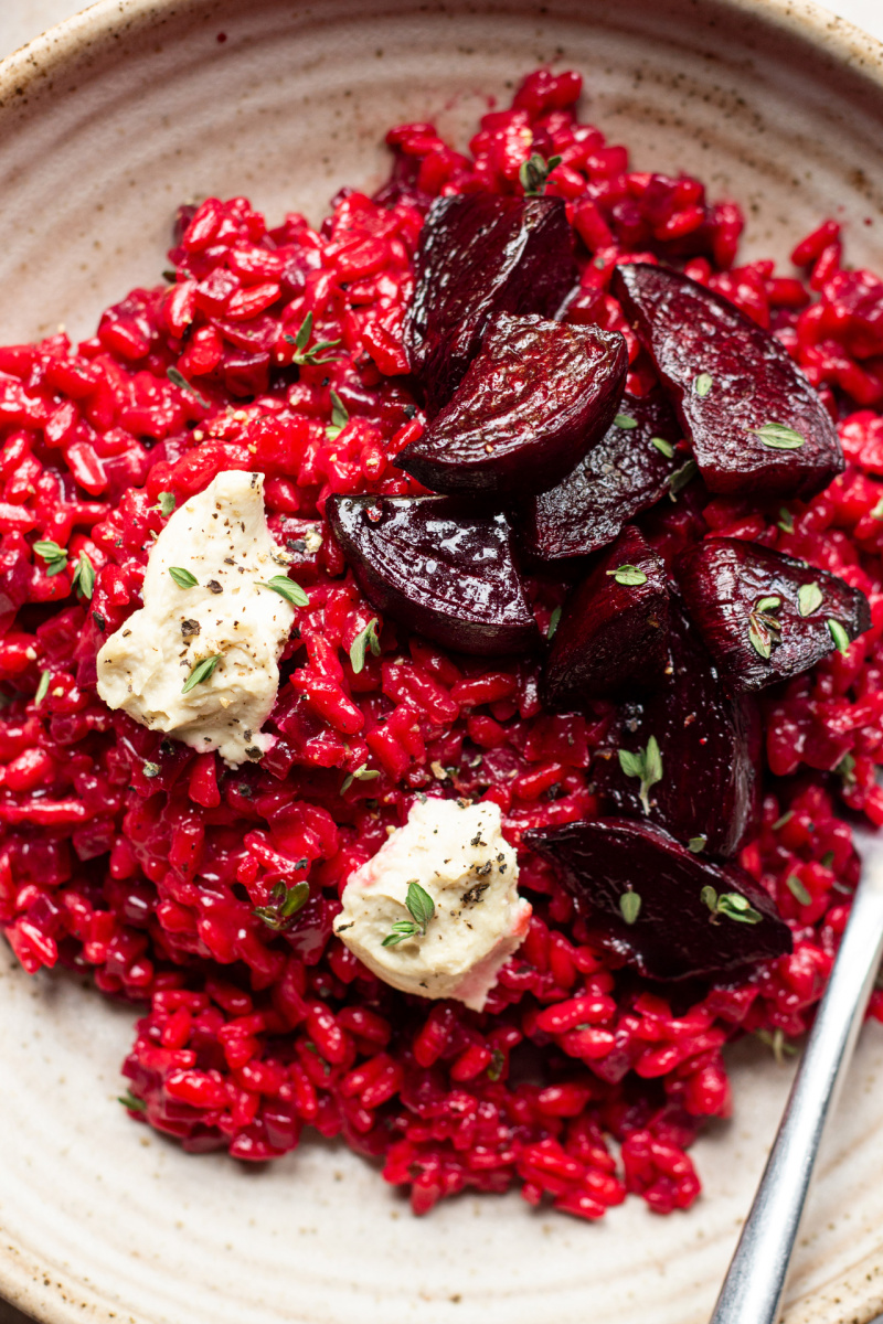 vegan beetroot risotto close up