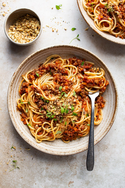 plant bolognese two bowls