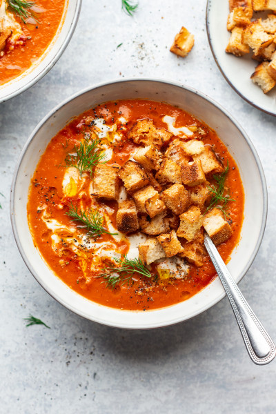 roasted tomato fennel soup baking bowl