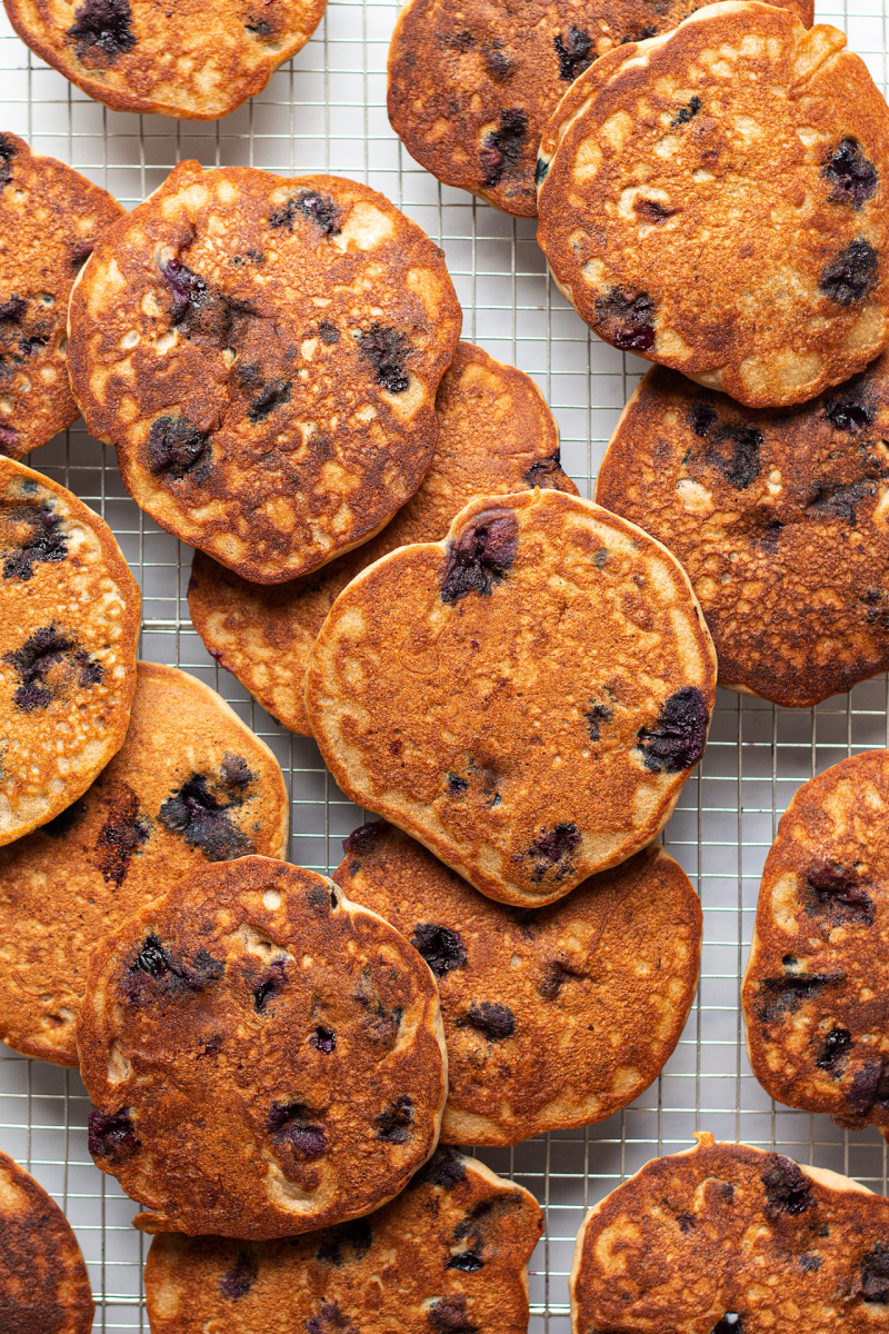 vegan banana blueberry pancakes