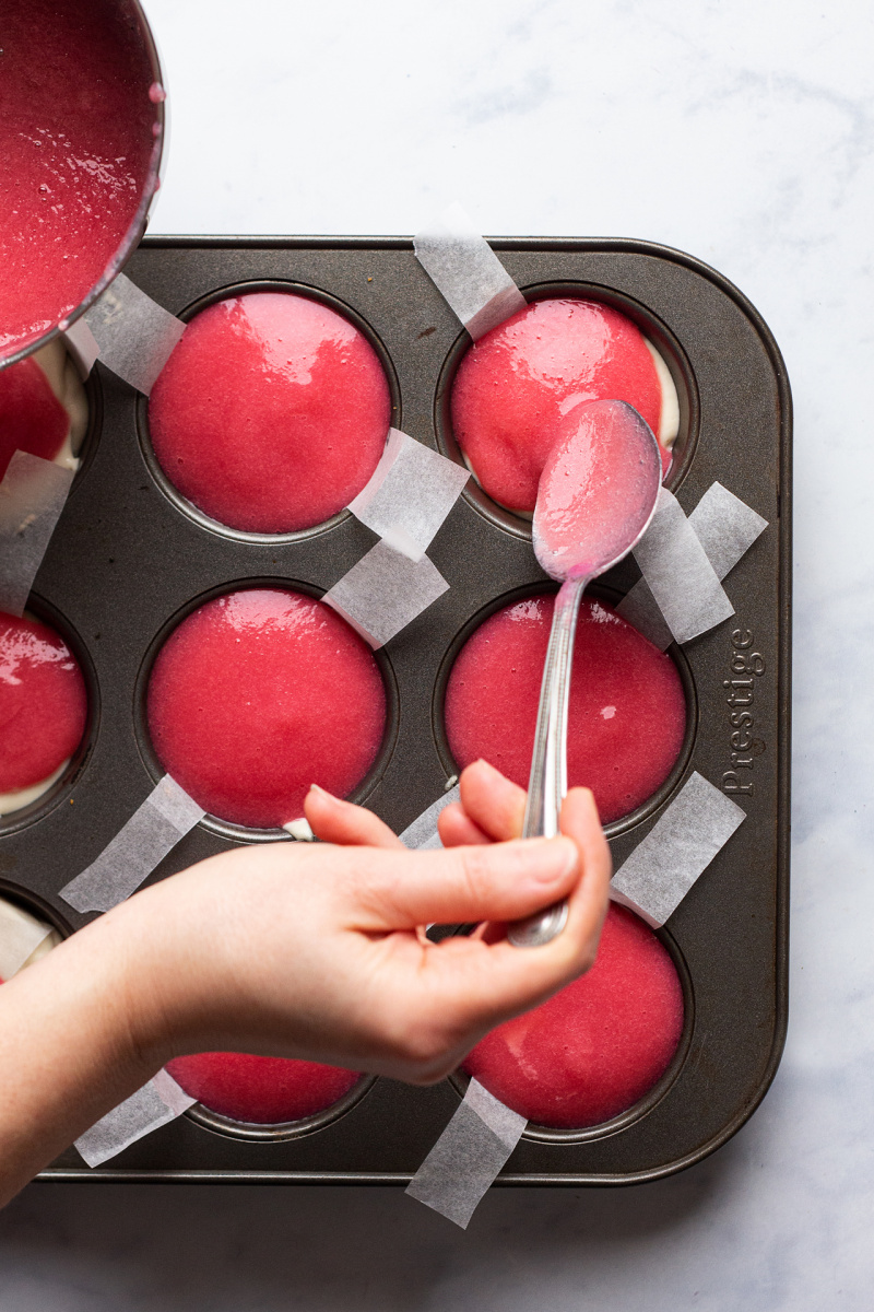 vegan rhubarb ginger cheesecakes making