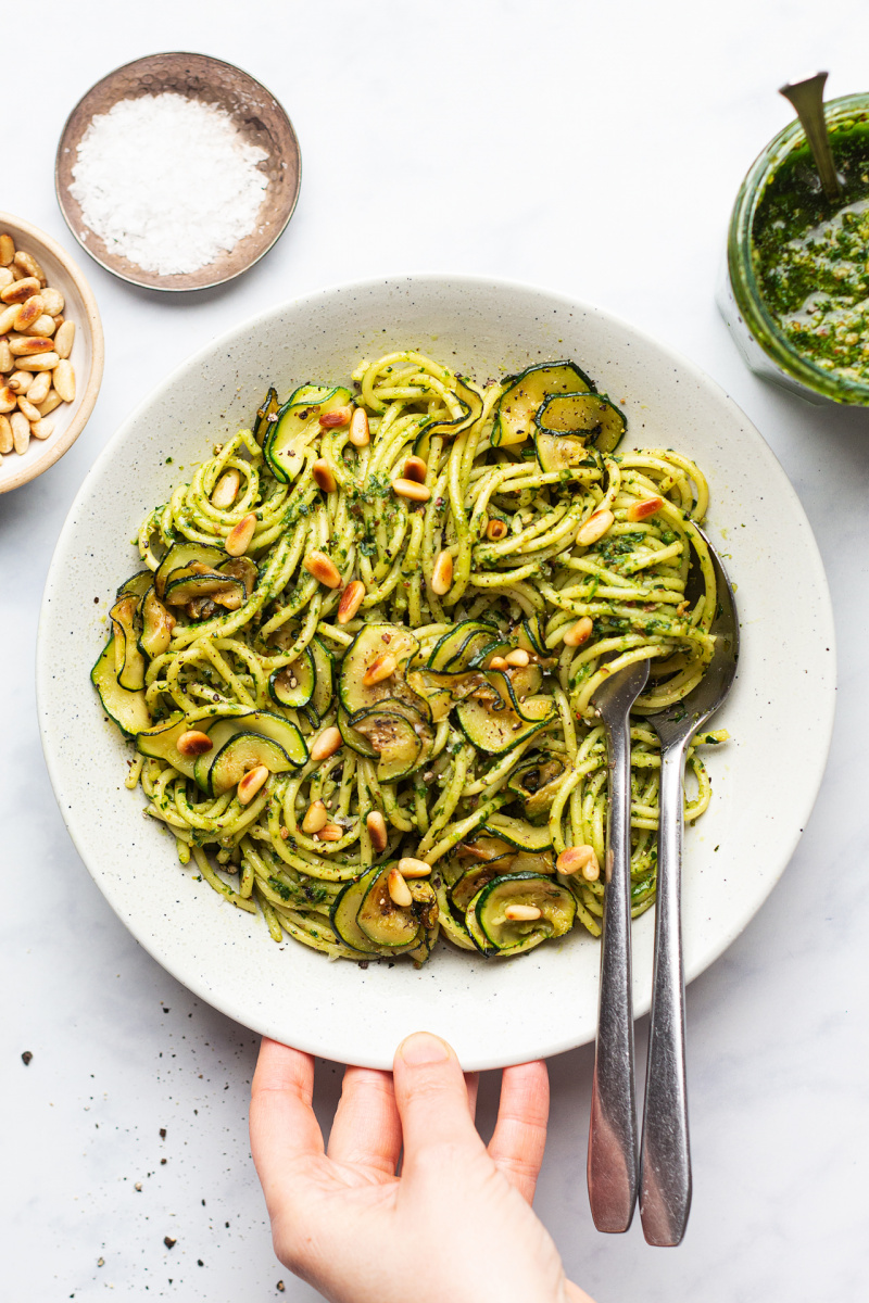 vegan wild garlic pesto pasta