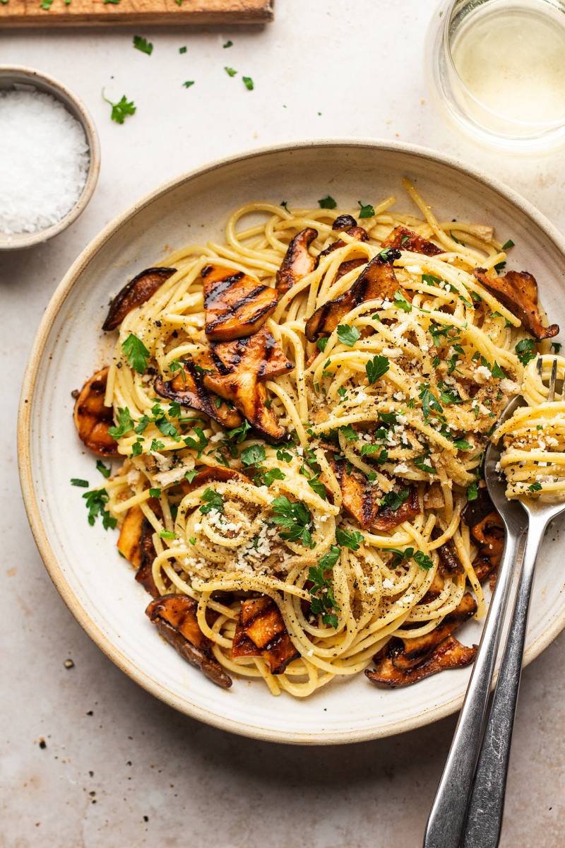 vegan carbonara portion