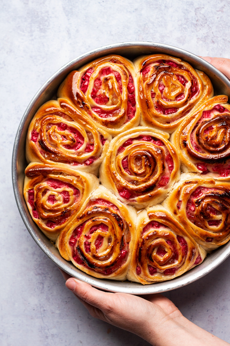 vegan rhubarb ginger buns unglazed