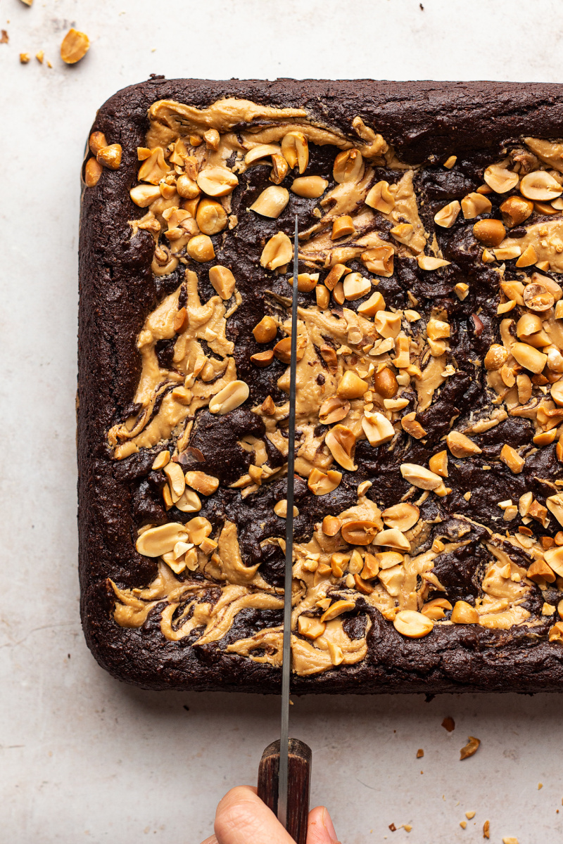 vegan peanut butter brownies knife