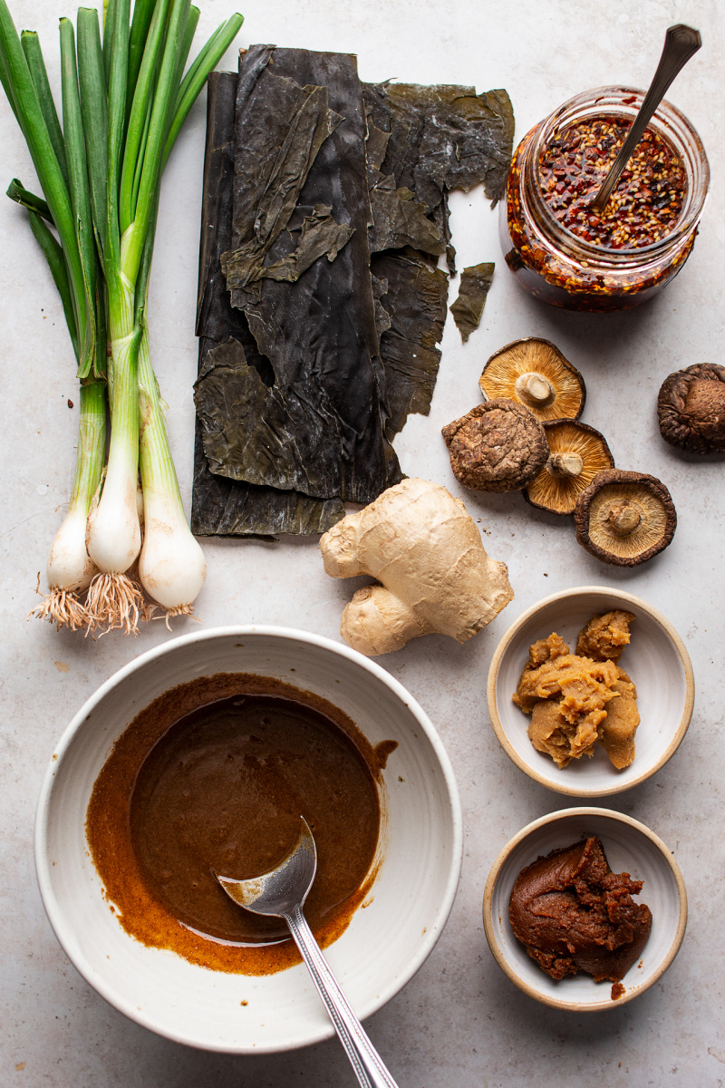 Vegan pumpkin ramen - Lazy Cat Kitchen