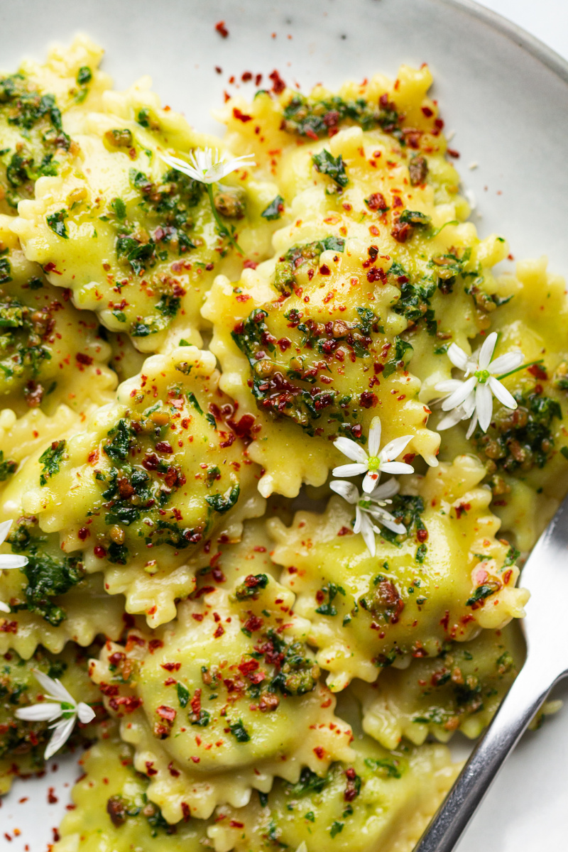 vegan wild garlic ravioli macro