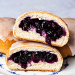 Vegan jagodzianki &#8211; Polish blueberry buns-image