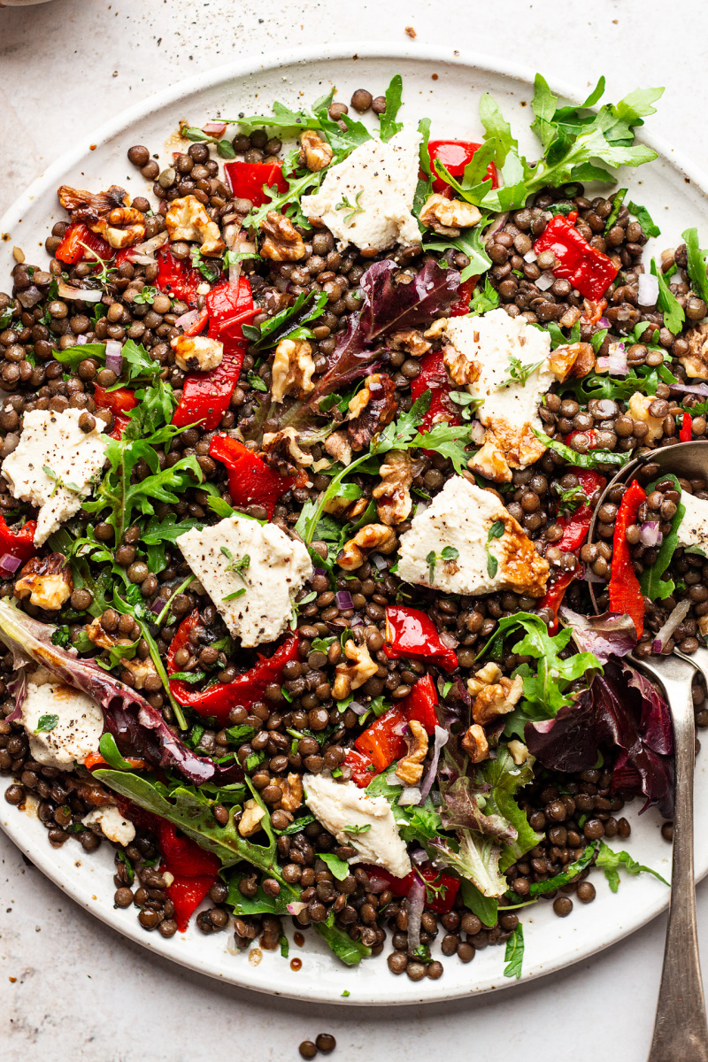 lentil roast pepper salad close