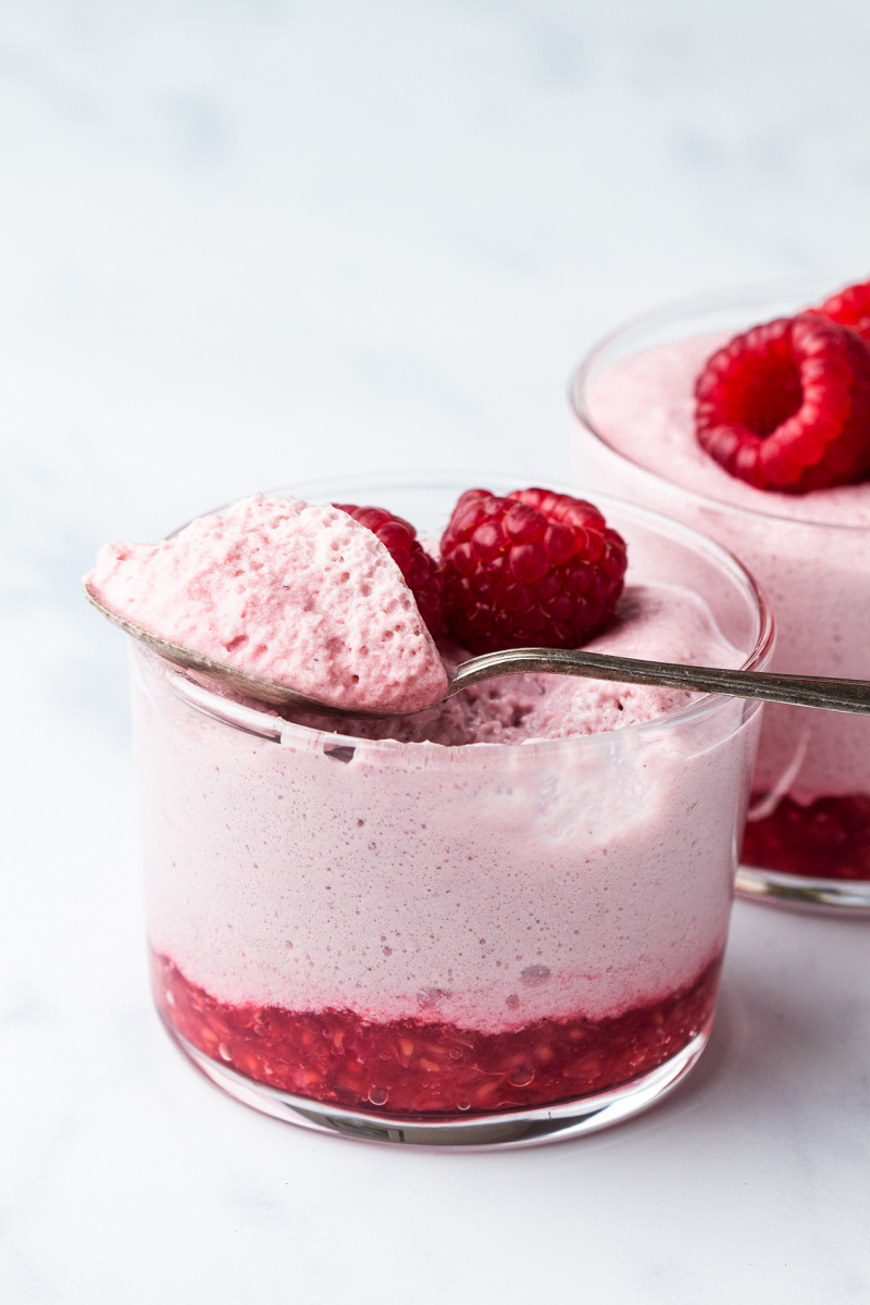 vegan raspberry mousse texture