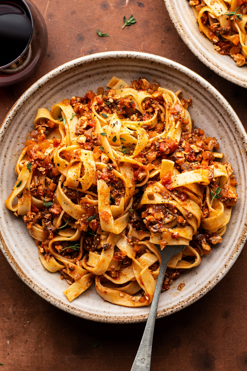 mushroom bolognese fork