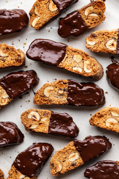 christmas vegan biscotti chocolate