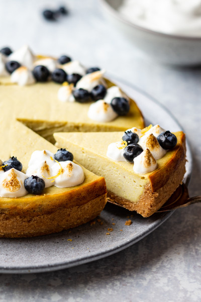 vegan lemon cheesecake slice out