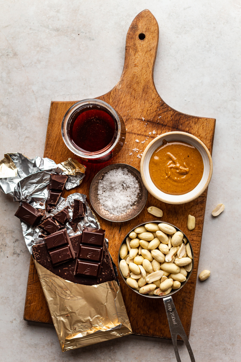 vegan peanut brittle key ingredients