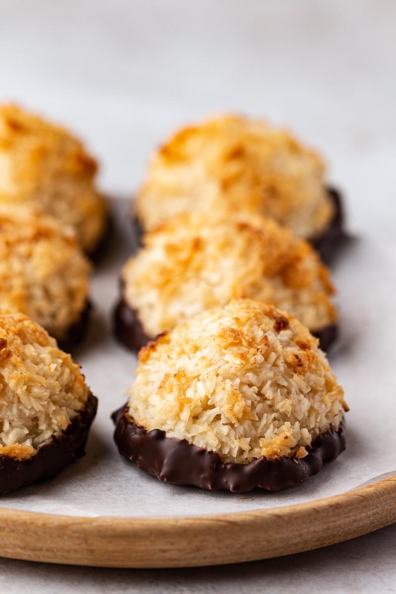 Vegan coconut macaroons Lazy Cat Kitchen