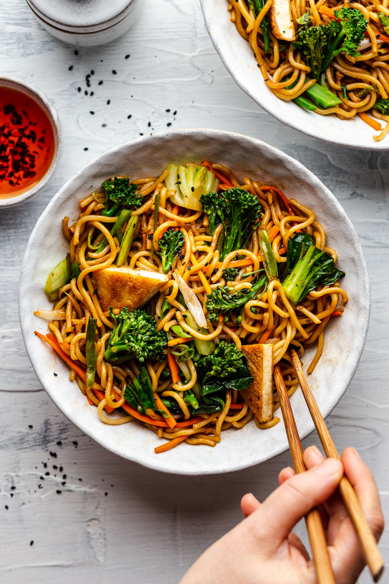 quick vegan spring onion noodles