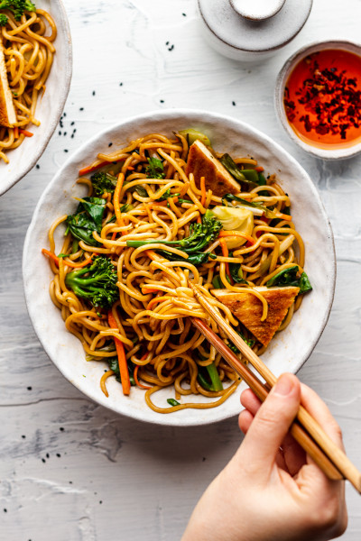 quick vegan spring onion noodles messy