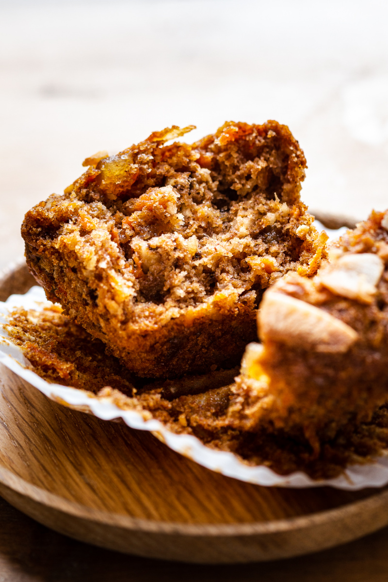 vegan carrot muffins spelt inside