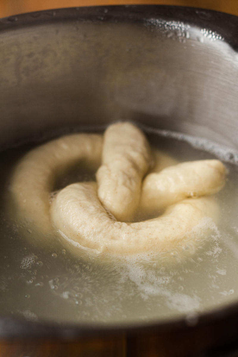 vegan pretzels simmering baking soda