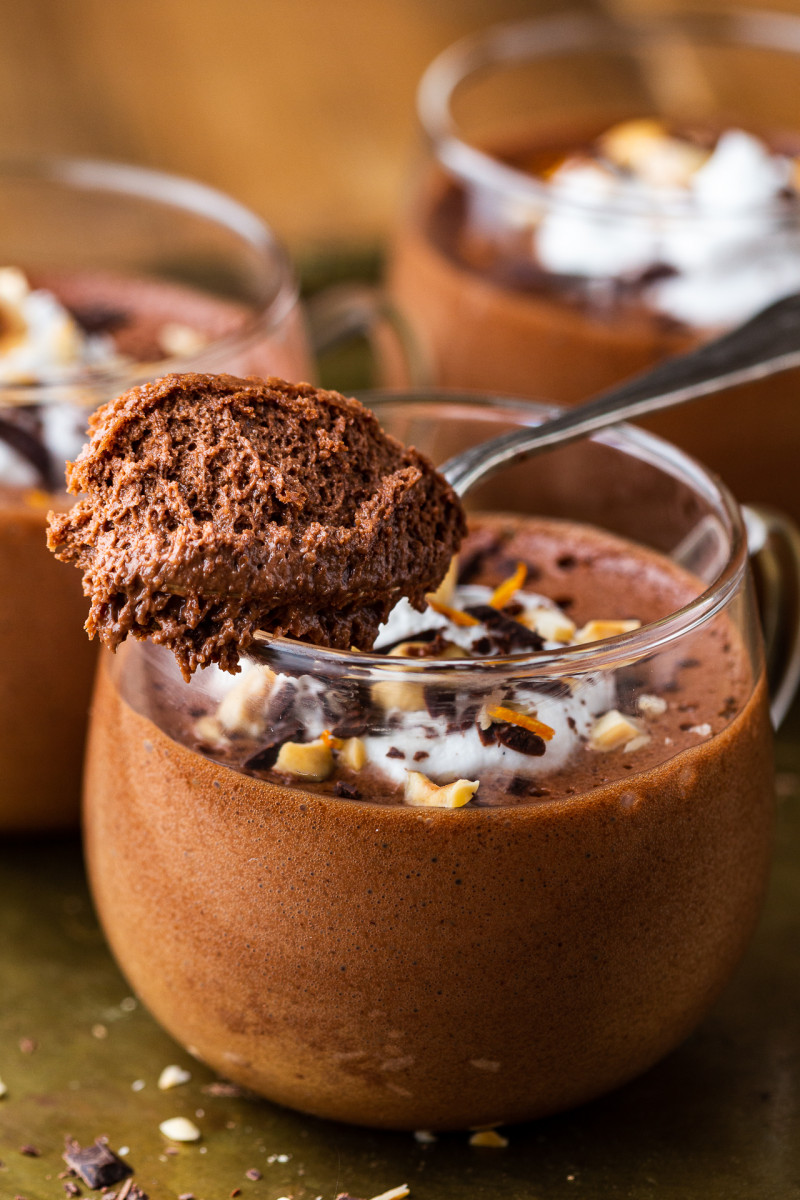 vegan hazelnut mousse spoon