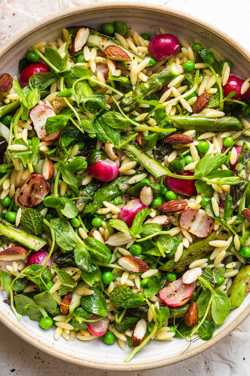 spring salad scallion vinaigrette close up