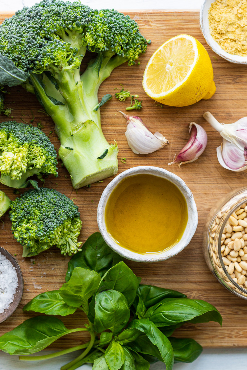 broccoli pesto ingredients