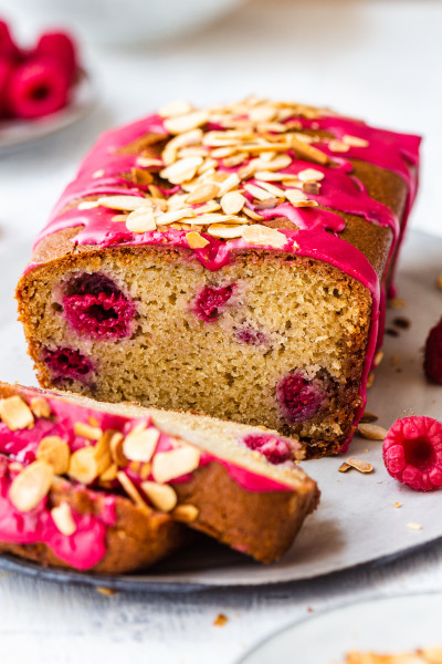 vegan raspberry cake cross section