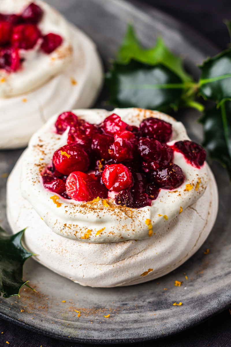 vegan pavlovas cranberries closeup