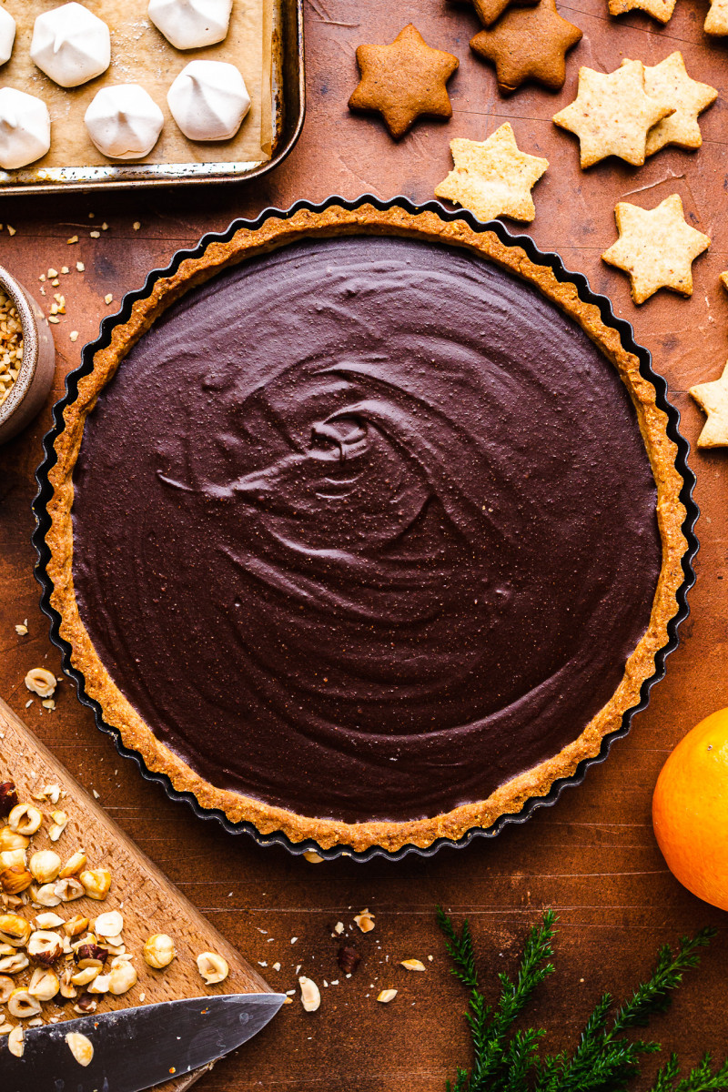 vegan chocolate hazelnut tart naked