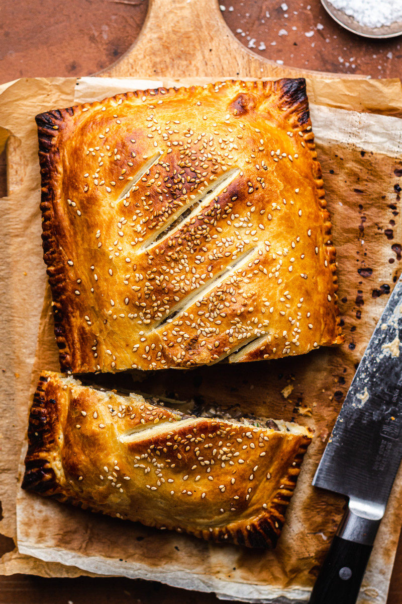 vegan mushroom pie top down cut