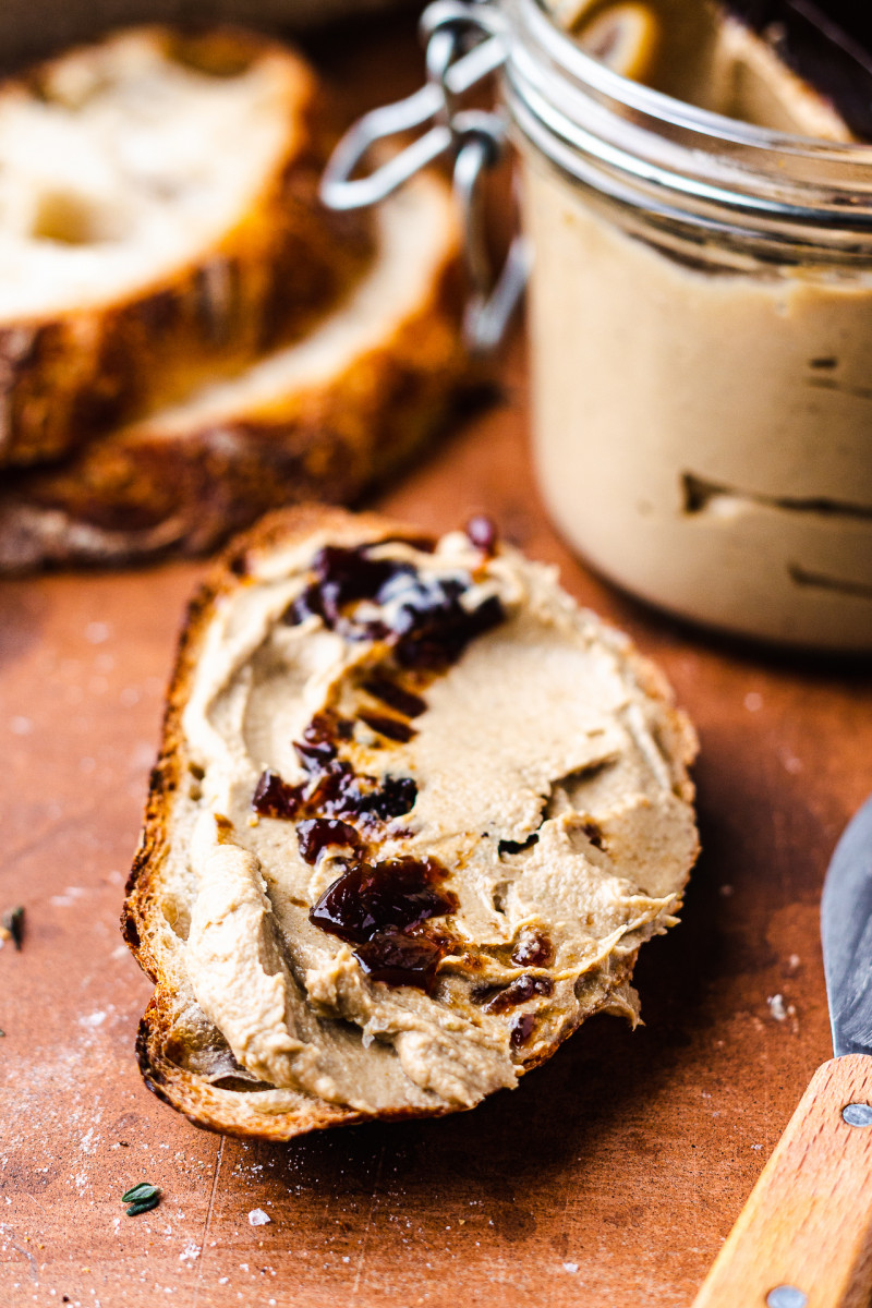 vegan pate balsamic jelly toast