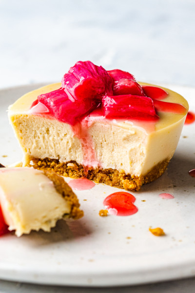 dairy free cheesecakes cut