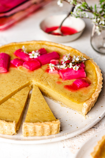 vegan custard tart side