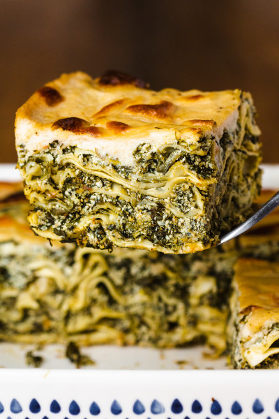 vegan spinach lasagne slice out