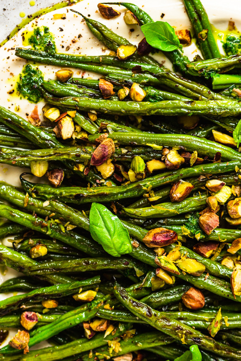 green beans platter close