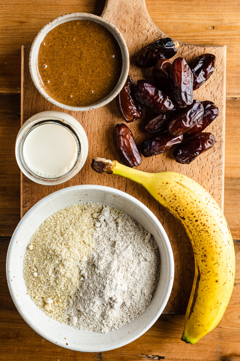 sugar free banana muffins ingredients