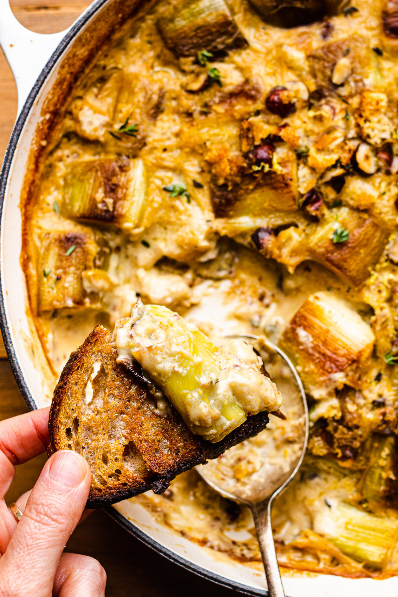 leek gratin close