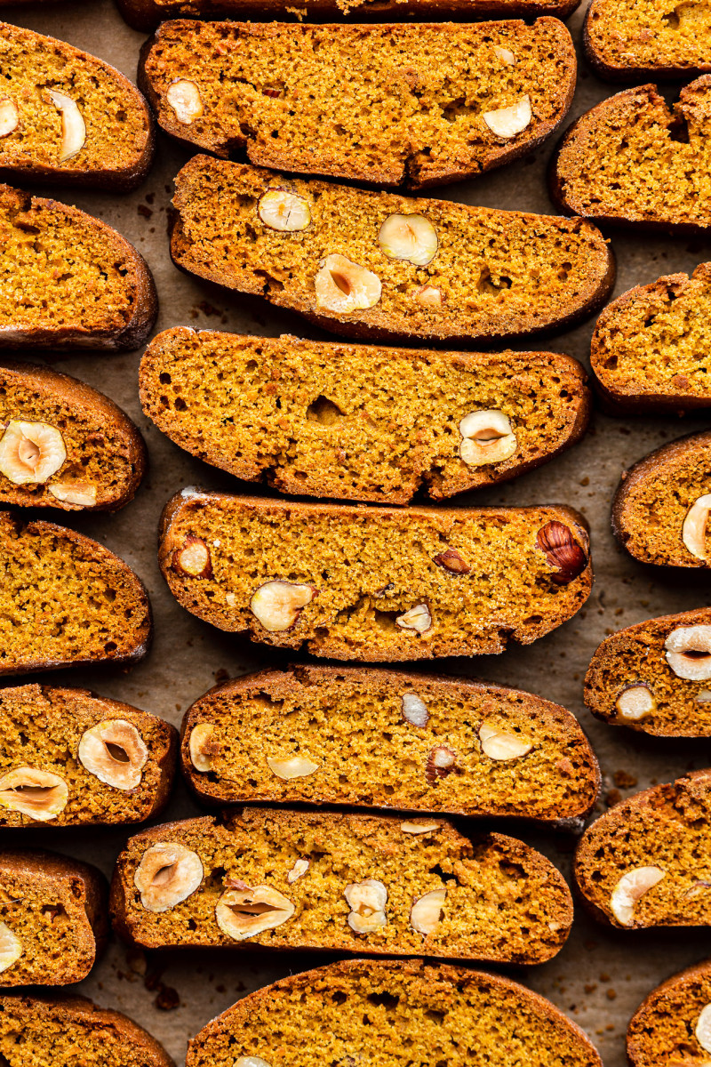 vegan pumpkin biscotti closeup