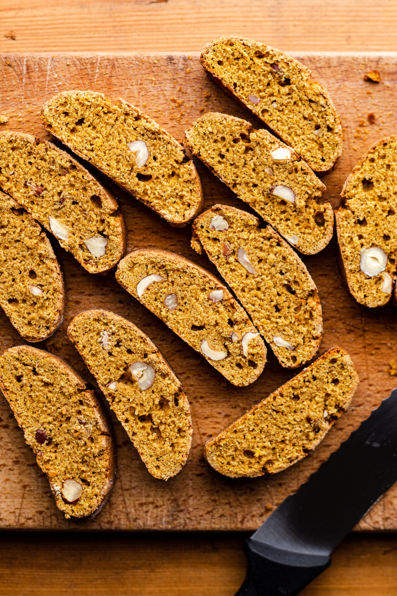 vegan pumpkin biscotti sliced