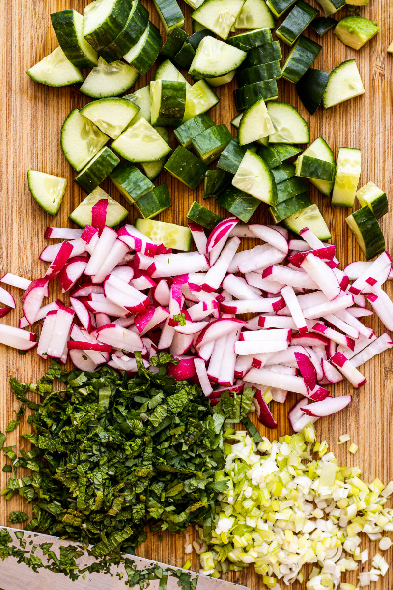 crispy rice salad veggies cut up