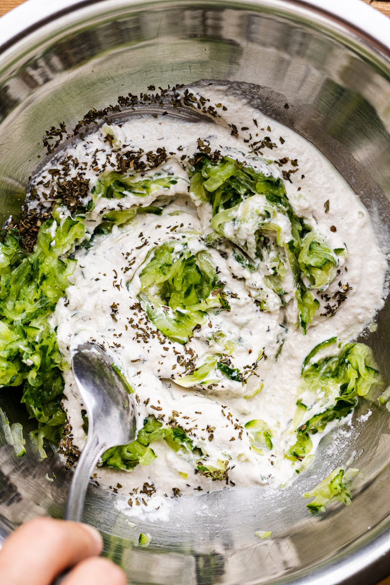 vegan gyros mushrooms tzatziki