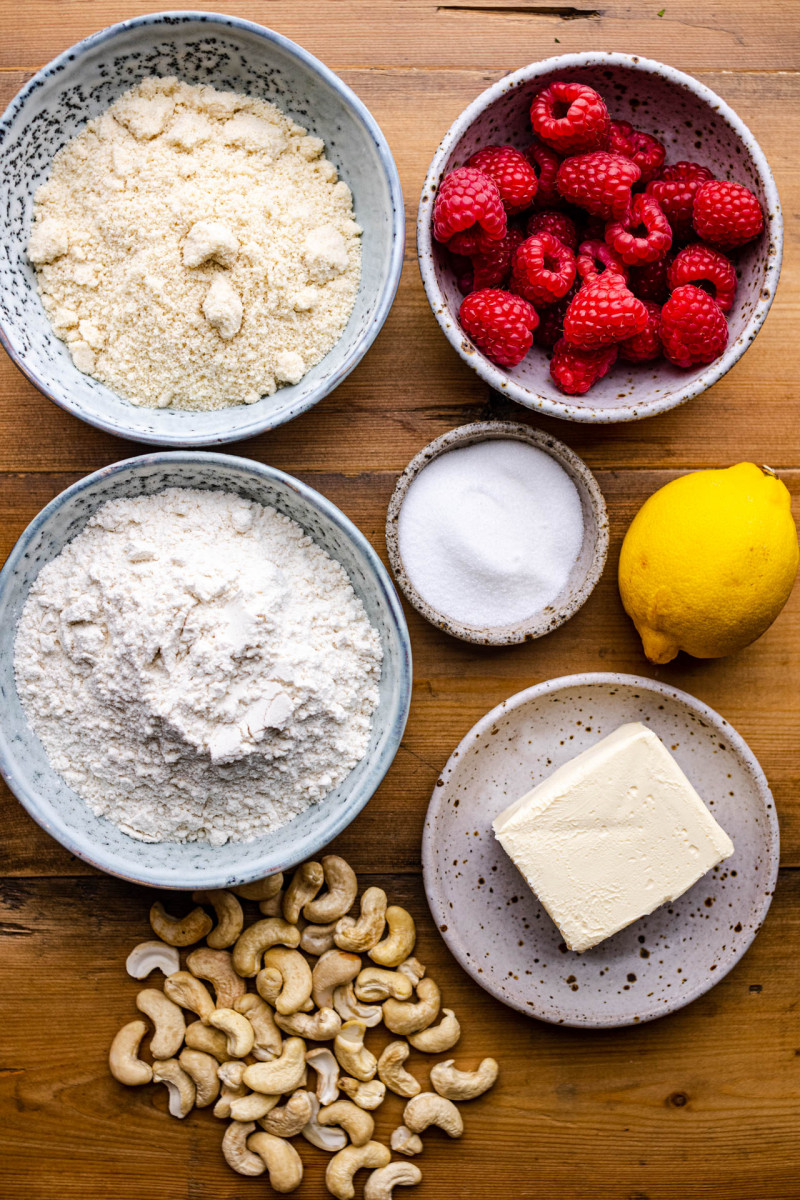vegan cheesecake crumble ingredients