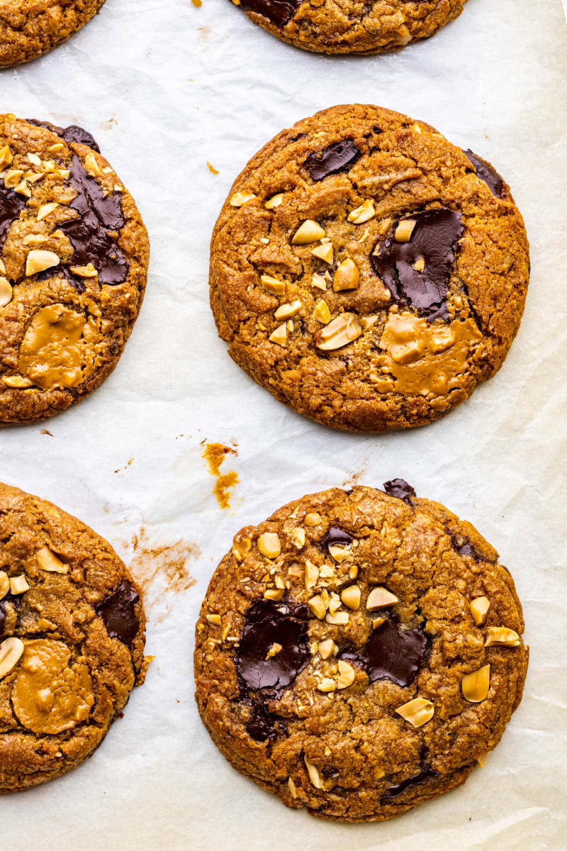 eggless peanut butter cookies baked