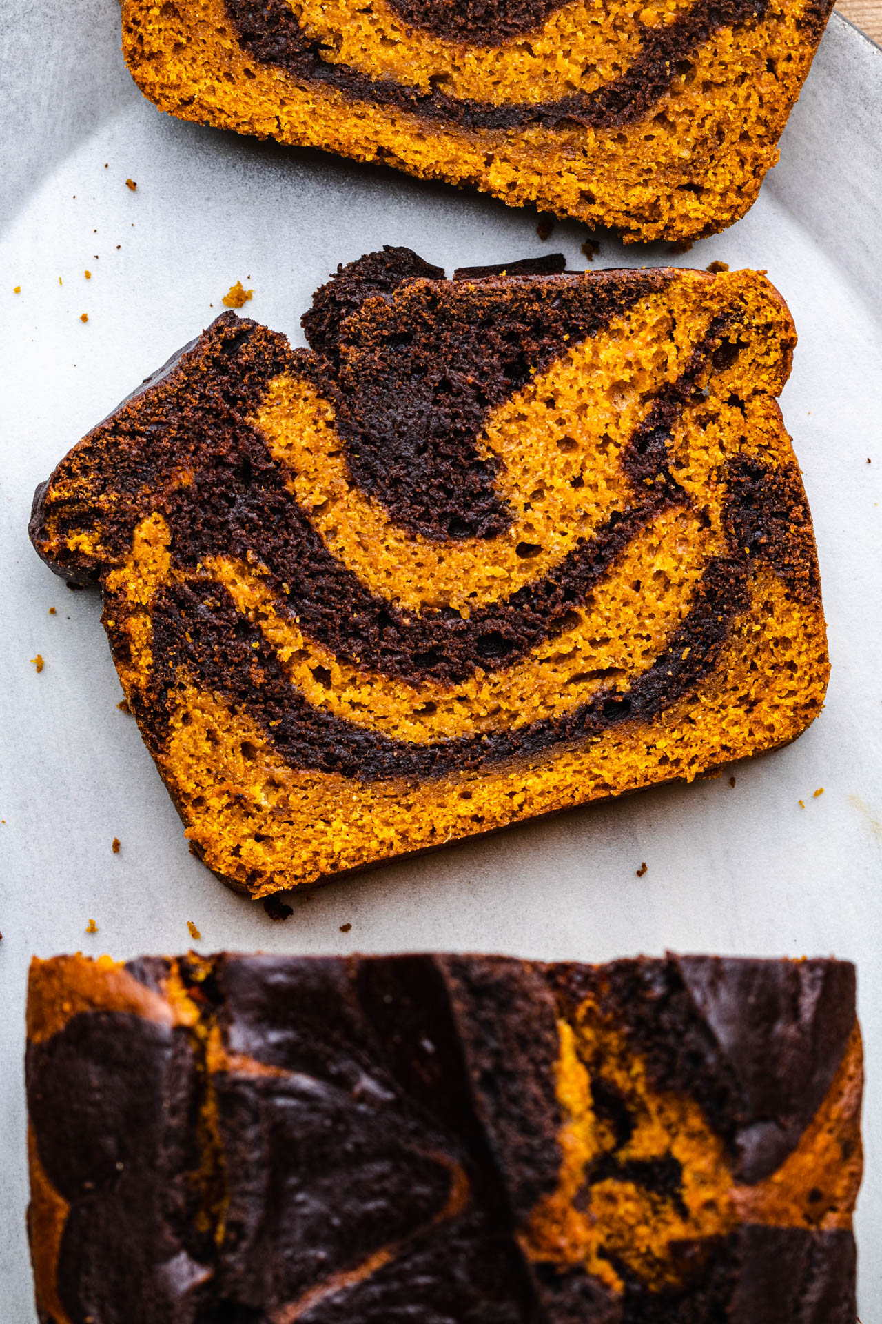 Vegan pumpkin marble cake