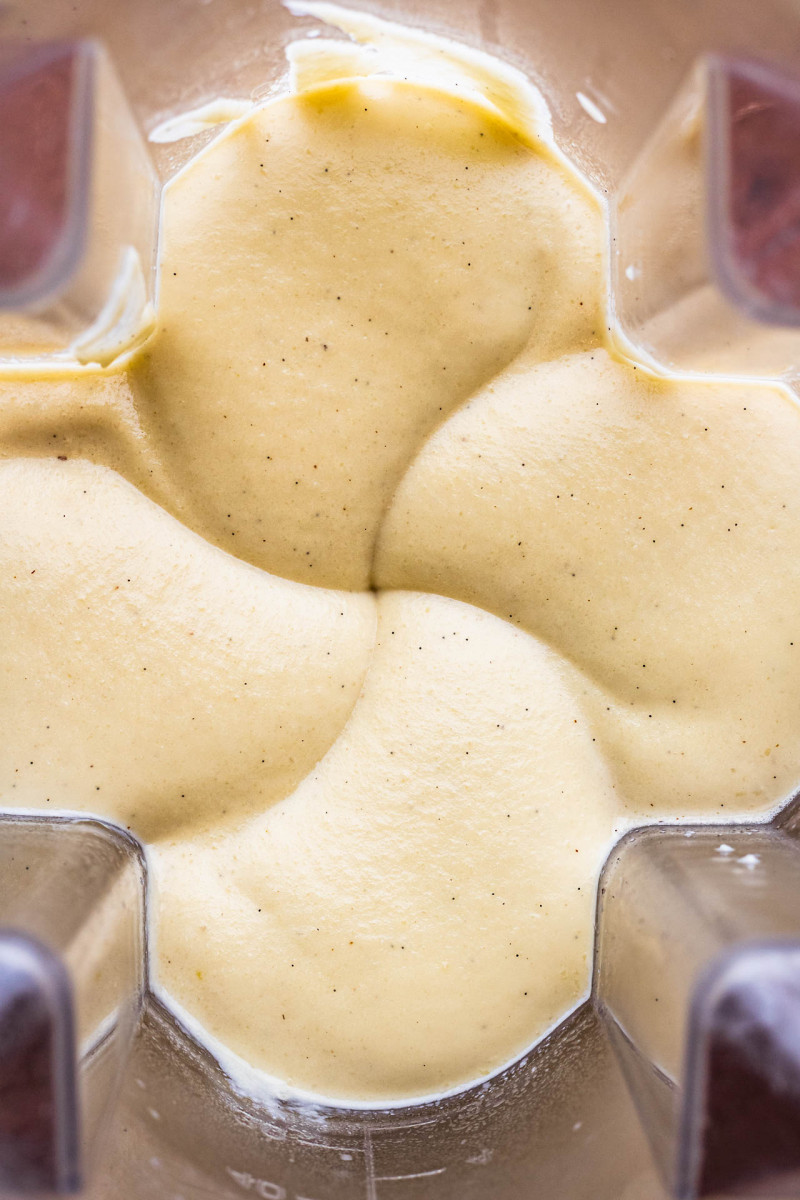 vegan tiramisu cake cream