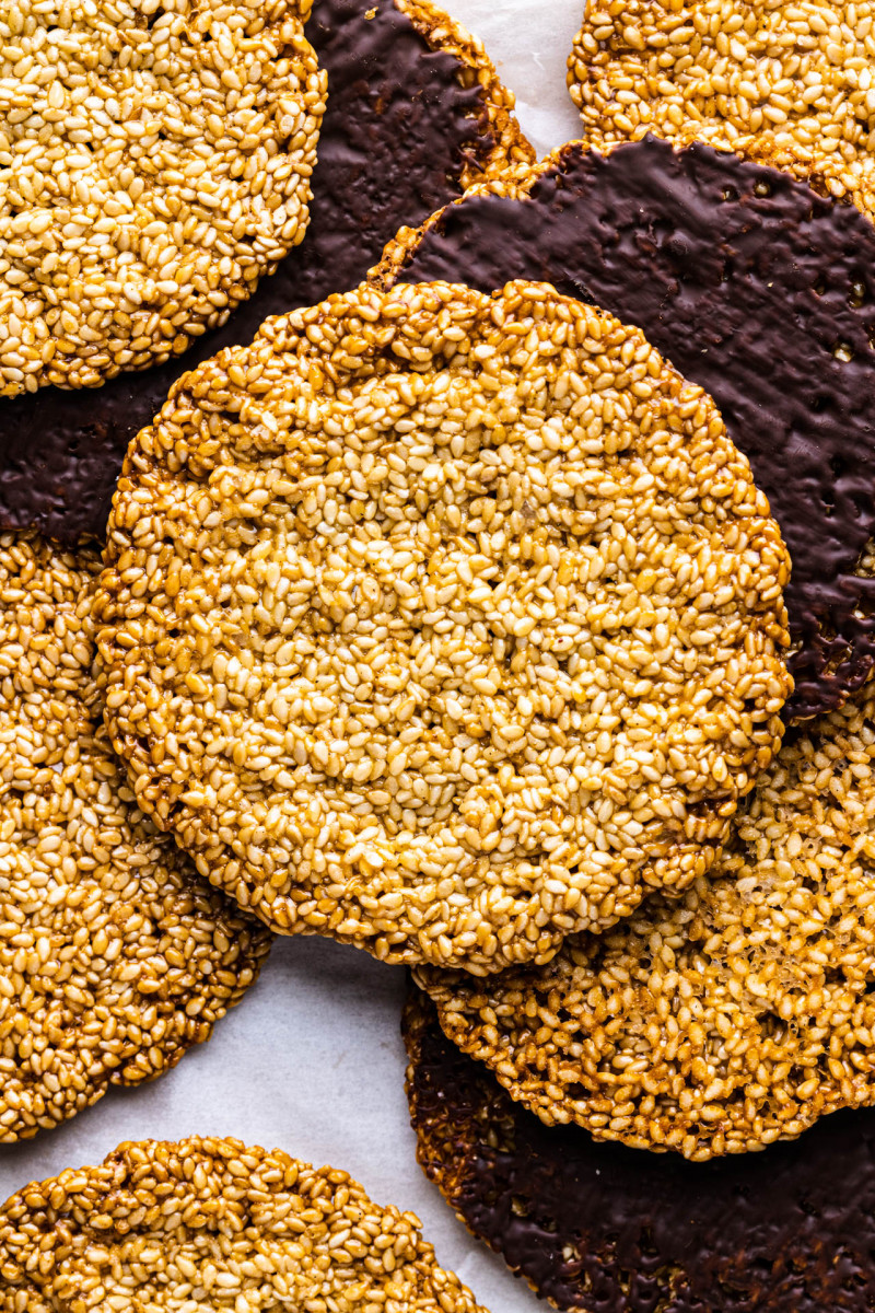 sesame snaps choc