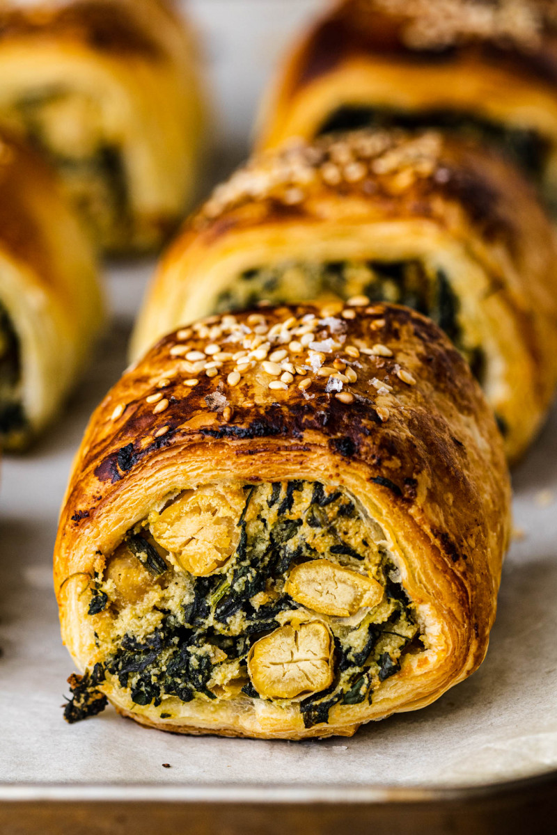 spinach ricotta rolls vegan baked tray
